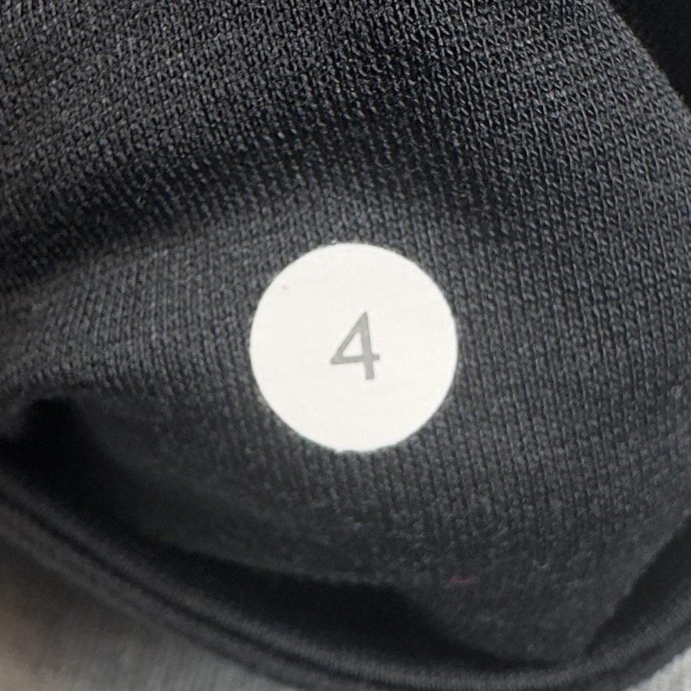 Lululemon Pants Womens 4 Black Gray Crop Wide Leg Yoga Capri Athletic Stretch - Picture 6 of 11